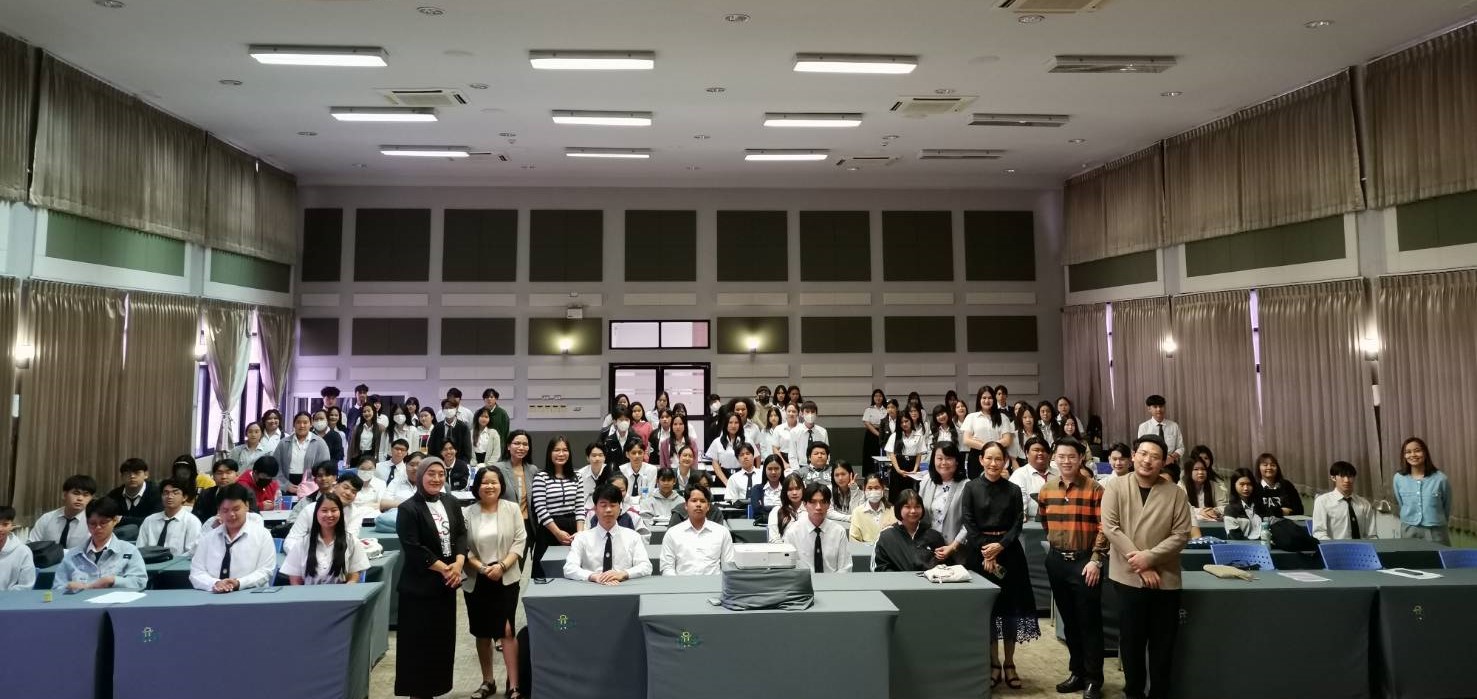 โครงการอบรมเตรียมสอบ TOEIC สำหรับนักศึกษาชั้นปีที่ 2 และ 3
