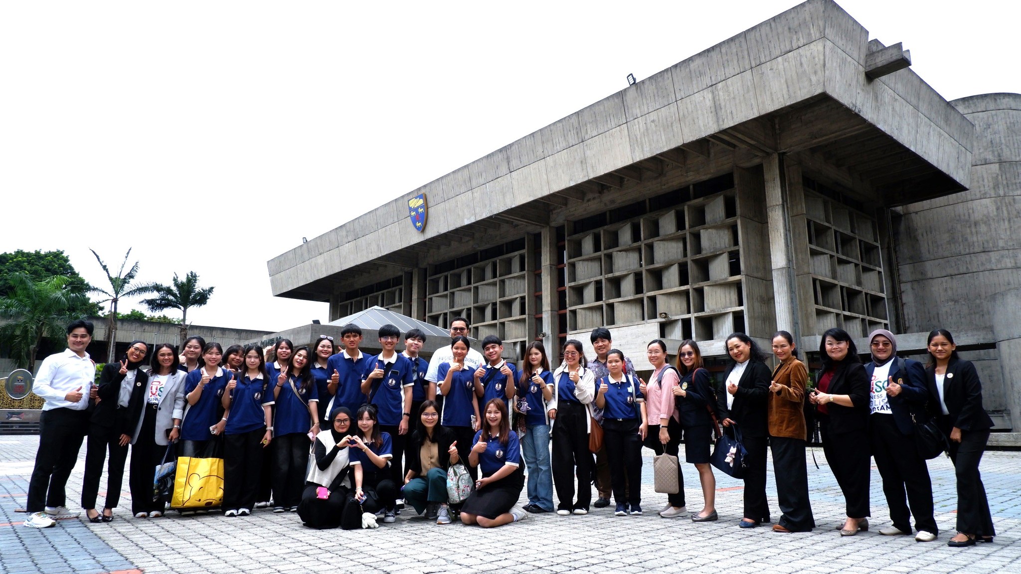 เยี่ยมชมคณะศิลปศาสตร์และสังคมศาสตร์มหาวิทยาลัยมาลายา ประเทศมาเลเซีย