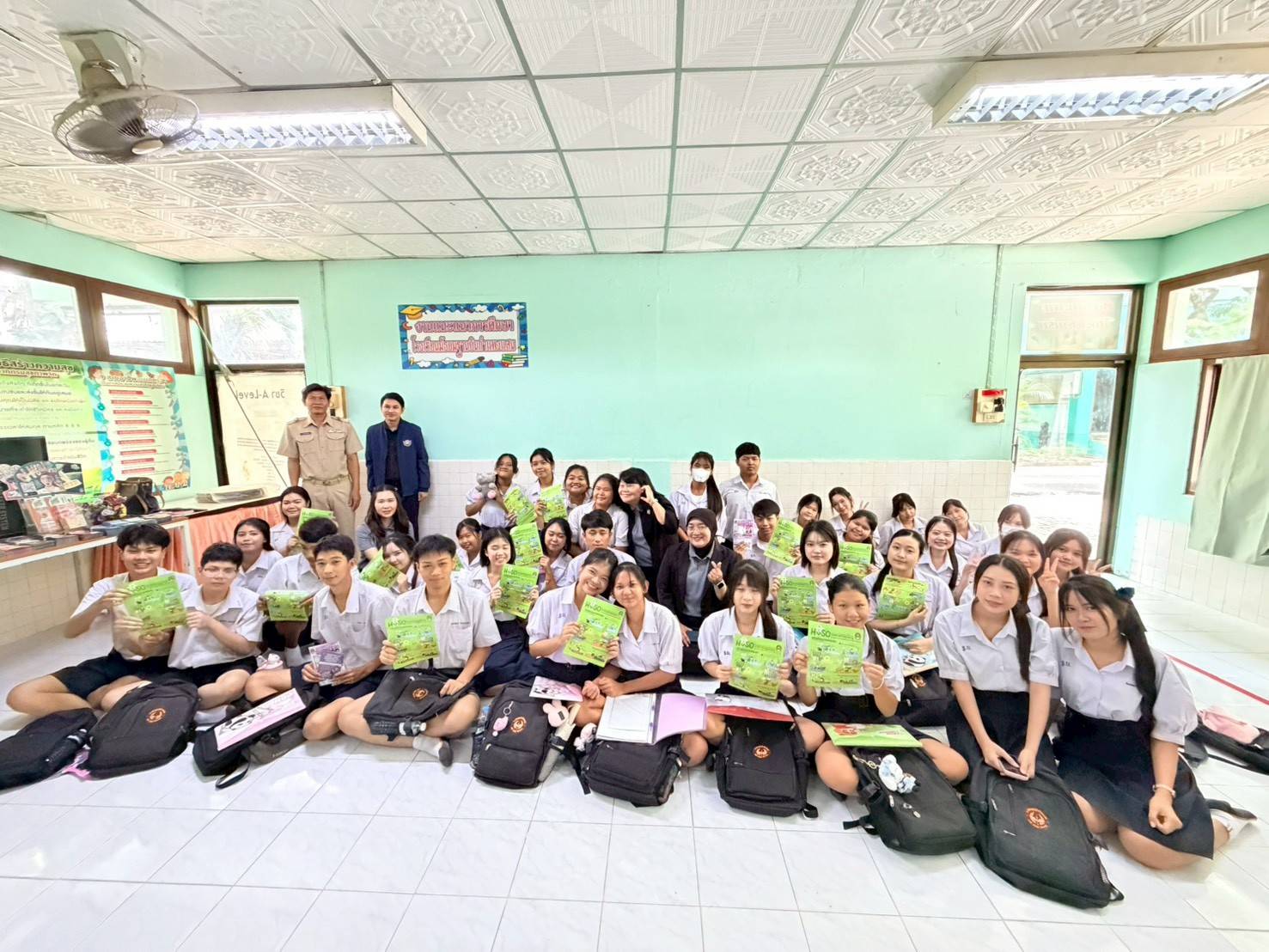 คณะมนุษยศาสตร์และสังคมศาสตร์ จัดกิจกรรม HUSO NPRU ROADSHOW 70 แนะแนวการศึกษาต่อ ณ โรงเรียนมัธยมฐานบินกำแพงแสน