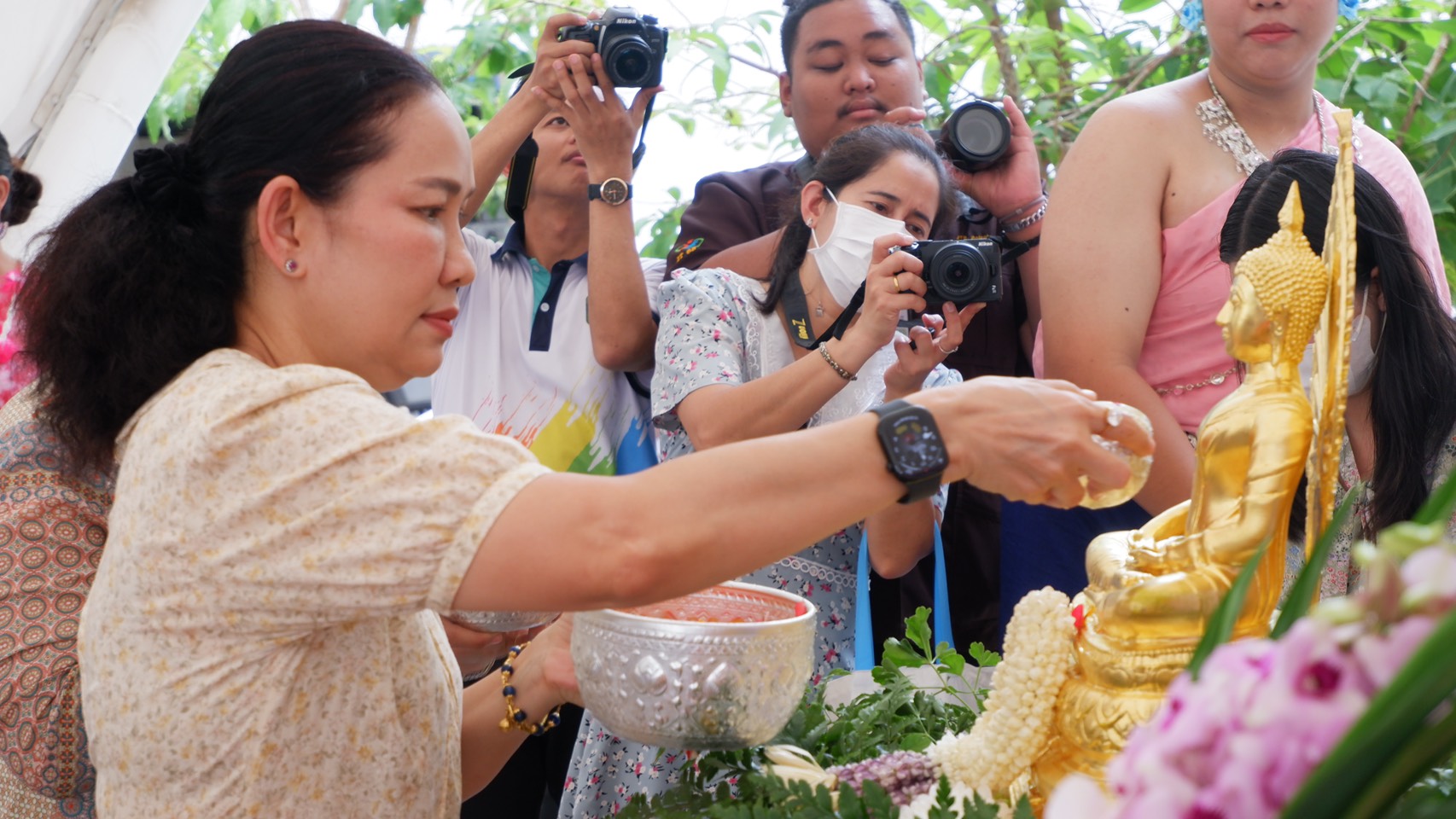 กิจกรรมสืบสานประเพณีสงกรานต์